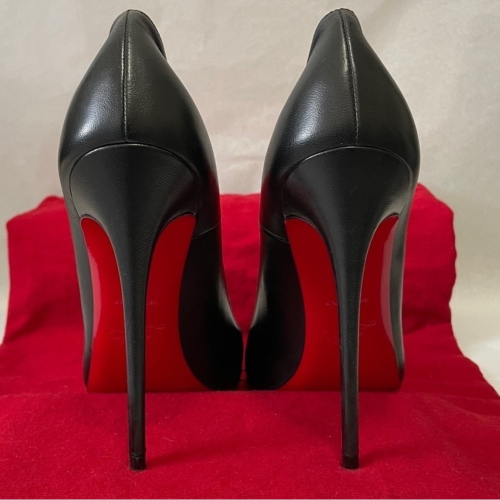 Christian Louboutin So Kate 11.5